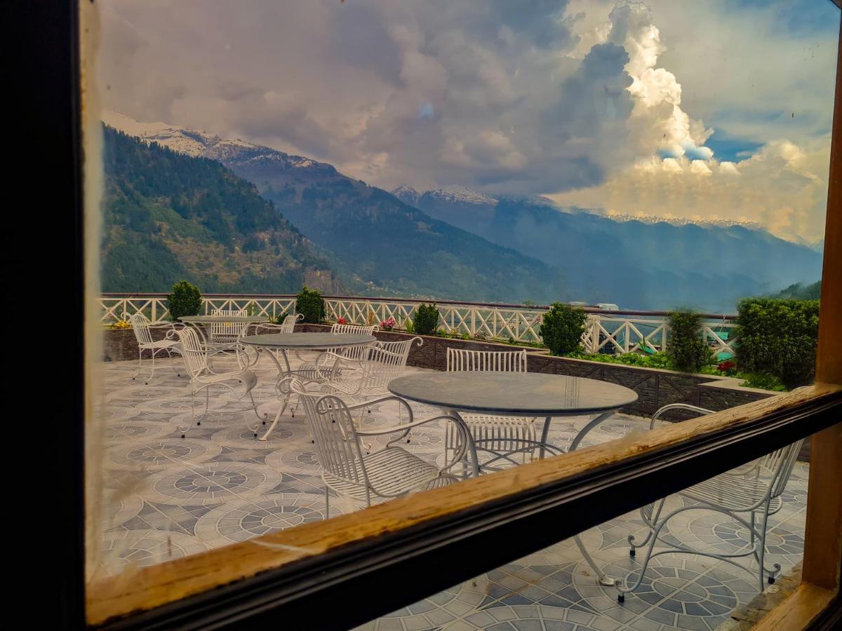 Hotel Mountain Top Маналі Екстер'єр фото