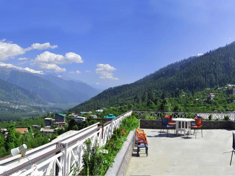 Hotel Mountain Top Маналі Екстер'єр фото